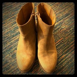 Nine West VASLOANE Tan Suede Ankle Boot 8.5